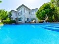 villas and houses for sale in Ramat Gan.
